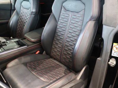 2021 AUDI RS Q8 — миниатюра 16