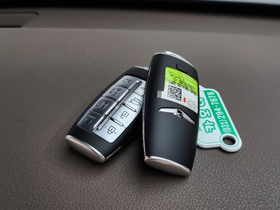 2023 Genesis GV80 thumbnail 28