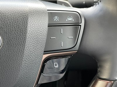 TOYOTA ALPHARD - 10