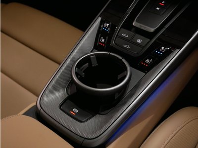 صورة مصغرة 18 لـ 2024 Porsche 911