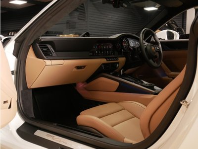 صورة مصغرة 12 لـ 2024 Porsche 911