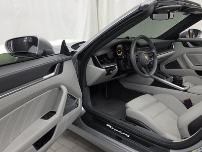 صورة مصغرة 13 لـ 2024 Porsche 911