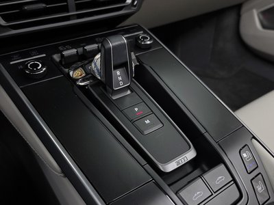 صورة مصغرة 12 لـ 2024 Porsche 911