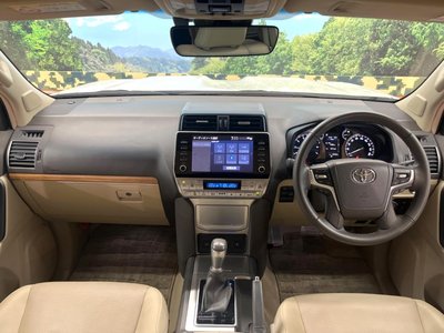 TOYOTA LAND CRUISER PRADO - 2