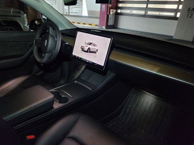 2022 Tesla MODEL Y — миниатюра 11