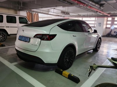صورة 7 لـ 2022 Tesla MODEL Y