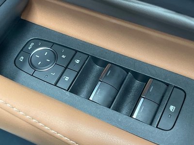 صورة مصغرة 43 لـ 2023 Toyota VELLFIRE
