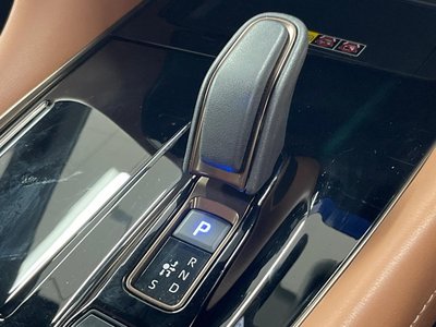 صورة مصغرة 24 لـ 2023 Toyota VELLFIRE