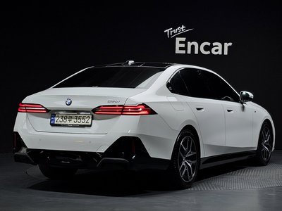 2024 BMW 5 SERIES 照片 4
