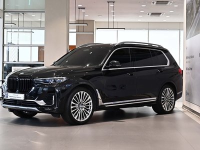 BMW X7 - 1