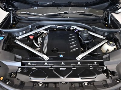 BMW X7 - 7