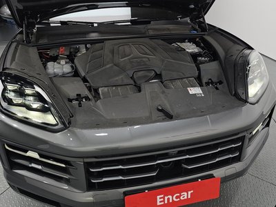 PORSCHE CAYENNE - 7