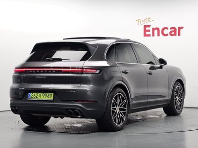 PORSCHE CAYENNE - 4