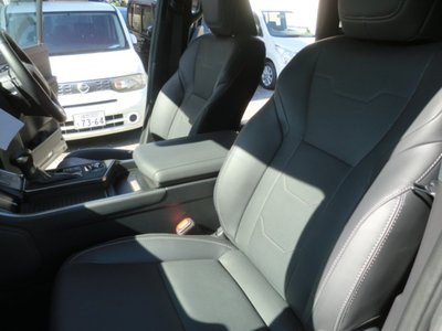 صورة مصغرة 11 لـ 2025 Lexus GX