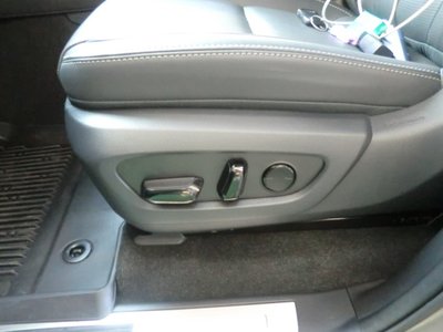 صورة مصغرة 30 لـ 2025 Lexus GX