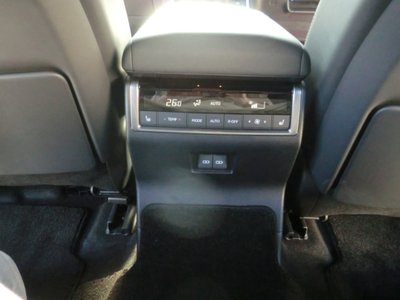 صورة مصغرة 16 لـ 2025 Lexus GX
