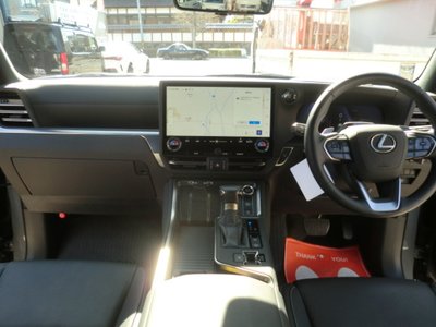 صورة مصغرة 12 لـ 2025 Lexus GX