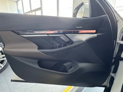 2026 BMW 5 SERIES 缩略图 17