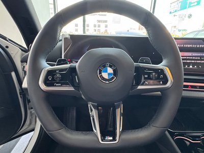 2026 BMW 5 SERIES 缩略图 14