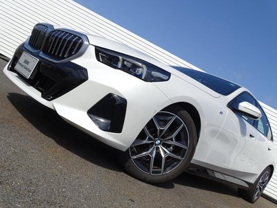 BMW 5 SERIES - 8