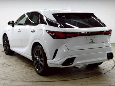 2023 Lexus RX — миниатюра 23