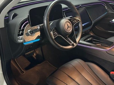 MERCEDES-BENZ E-CLASS - 5
