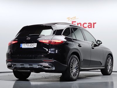2023 Mercedes-BENZ GLC — фото 4