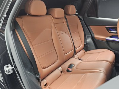 صورة مصغرة 17 لـ 2023 Mercedes-BENZ GLC