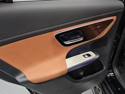 صورة مصغرة 15 لـ 2023 Mercedes-BENZ GLC