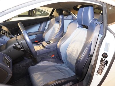 2008 Aston Martin V8 照片 12