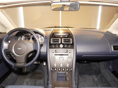 2008 Aston Martin V8 照片 10