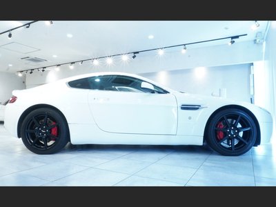 2008 Aston Martin V8 照片 6