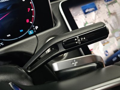 MERCEDES-BENZ E-CLASS - 9