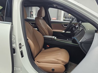 MERCEDES-BENZ E-CLASS - 10