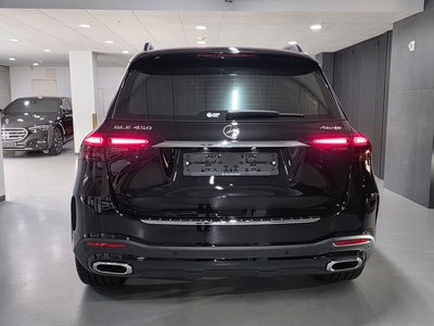 2026 Mercedes-BENZ GLE 照片 6