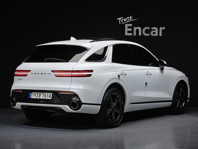 2022 Genesis GV70 photo 5