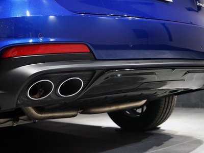 MASERATI LEVANTE - 9