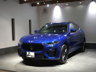 MASERATI LEVANTE - 10