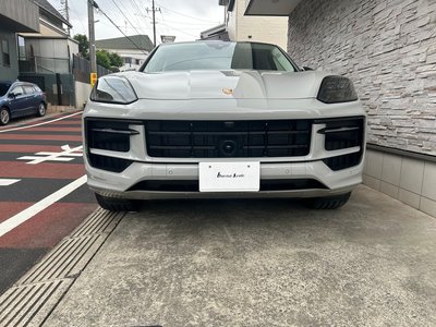 PORSCHE CAYENNE - 10