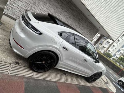 PORSCHE CAYENNE - 6