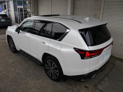 LEXUS LX - 8