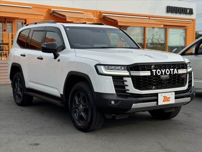 TOYOTA LAND CRUISER 300 - 8