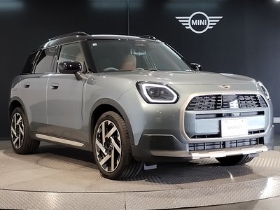 MINI COUNTRYMAN - 6