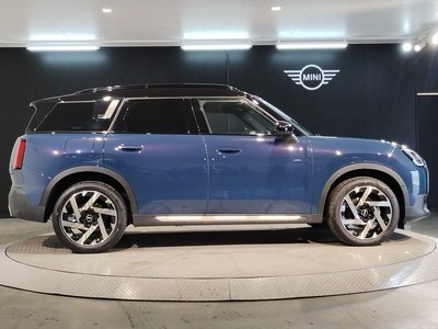 MINI MINI COUNTRYMAN - 7