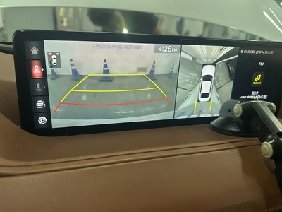 صورة 10 لـ 2020 GENESIS G80 (RG3)