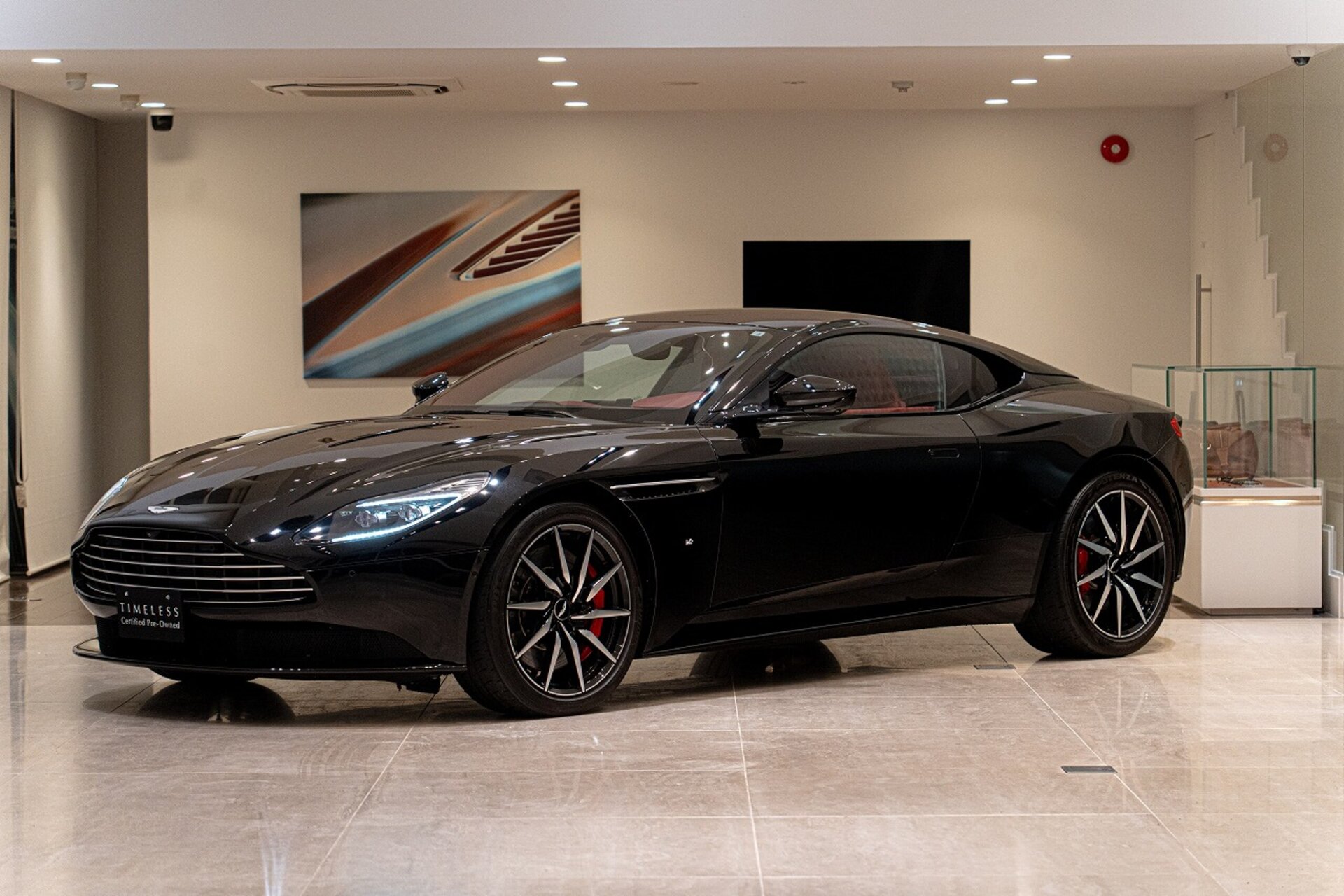 ASTON MARTIN DB11 - View 1