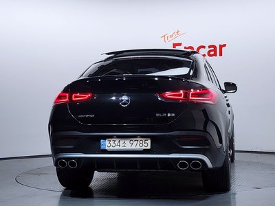 2021 Mercedes-BENZ GLE — фото 4