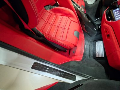 FERRARI SF90 - 7