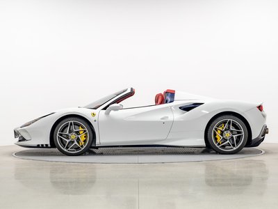 صورة 10 لـ 2023 Ferrari F8 SPIDER