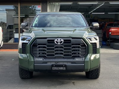 TOYOTA TUNDRA - 2